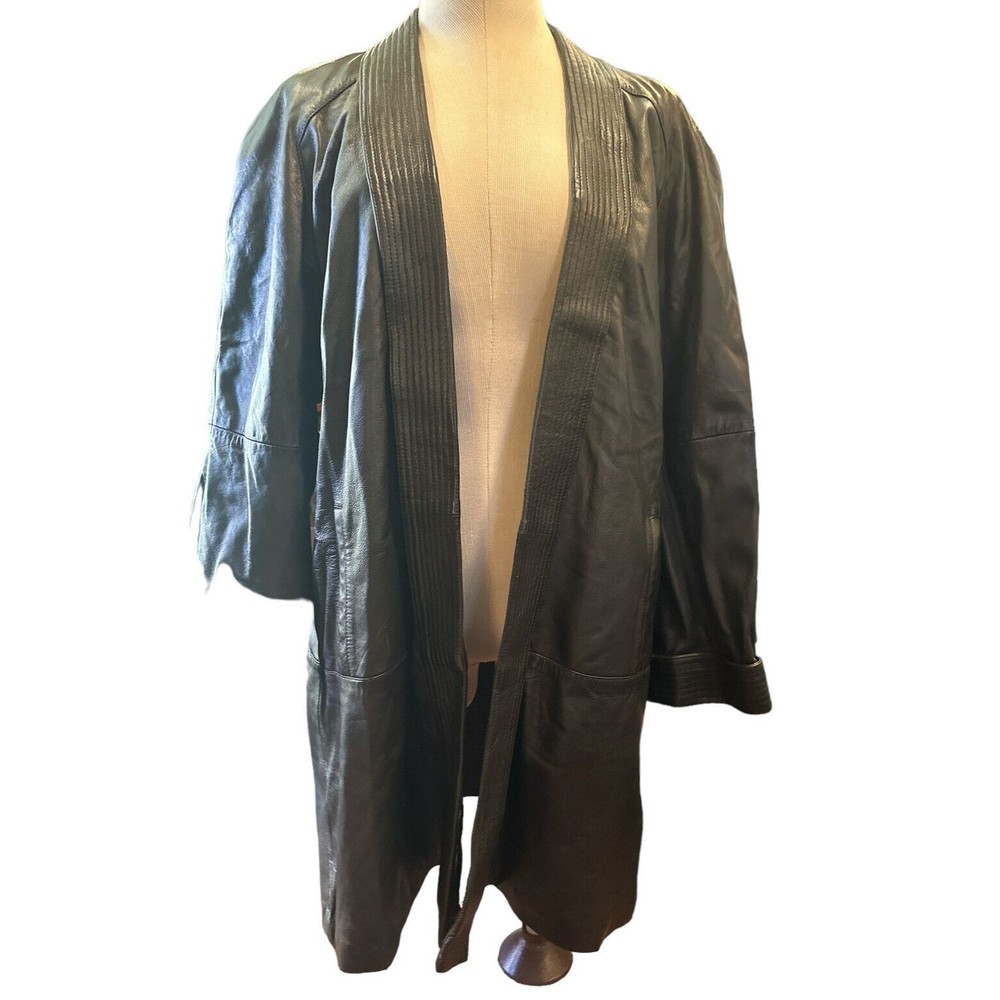Avanti Women’s Black Leather 3/4 Length (37 In) ~ Open Swing Coat‎ Sz S EUC